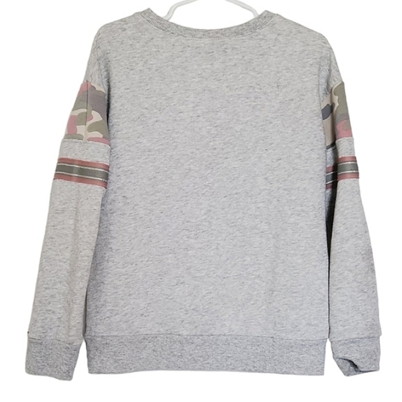 BK02 * The Children's Place Girls Camo Star Sweatshirt Gray Pink Size S (5/6) - Picture 3 of 8